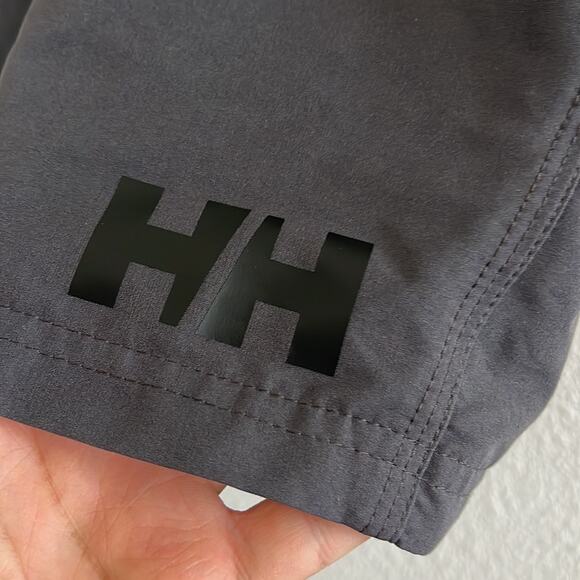Helly Hansen Gray Active Hybrid Shorts Women's Large - Picture 4 of 8